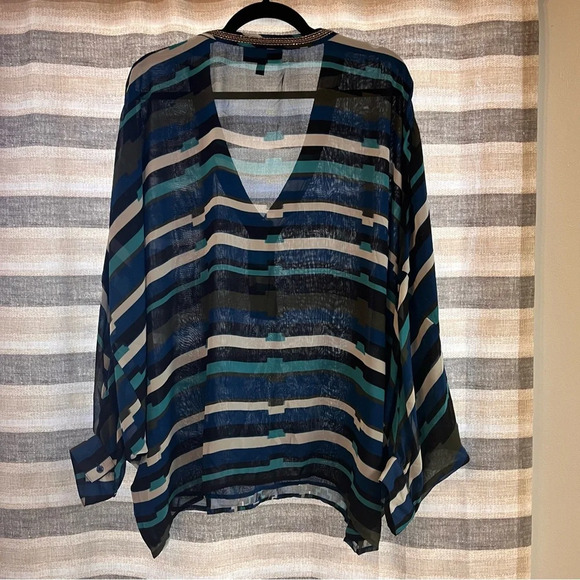 Lane Bryant Blue And Black Sheer Beaded Neckline Drop Shoulder Blouse Size 18/20 - Picture 1 of 8